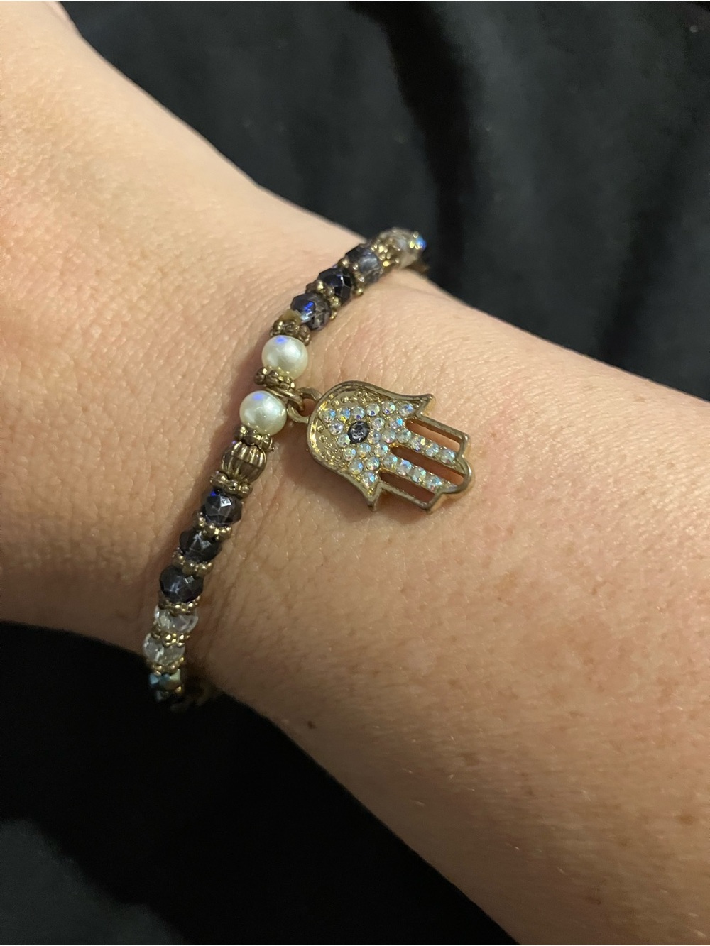 Gold Hamsa Charm Beaded Bracelet with Black Beads and Pearls